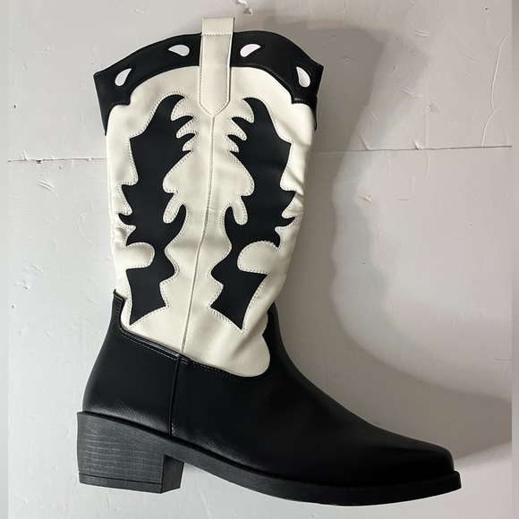 SHEIN Women’s Black & White Western Cowboy Boots Size 9 - BNWT - Picture 13 of 16